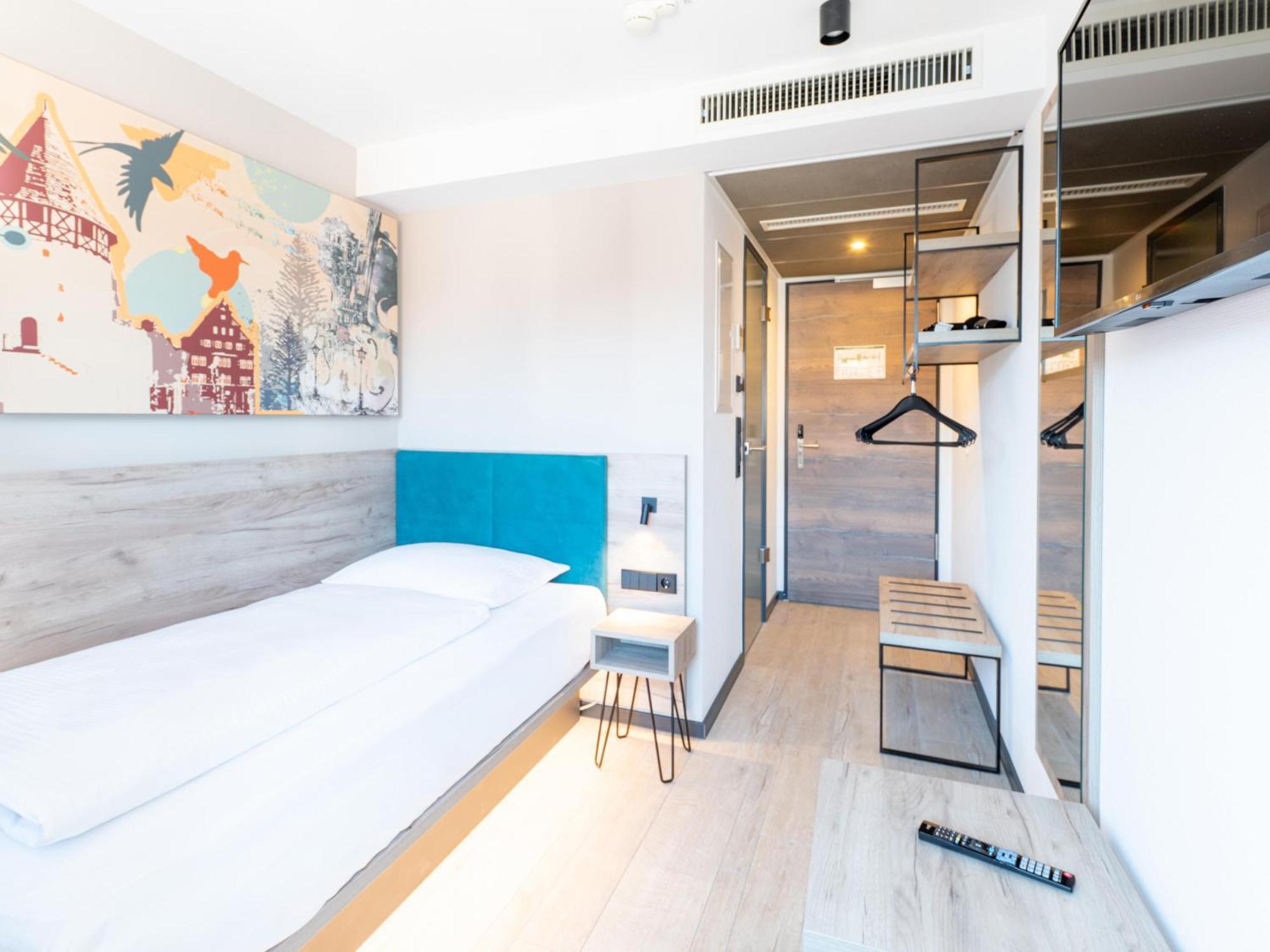 B&B Hotel Albstadt-Hbf Extérieur photo