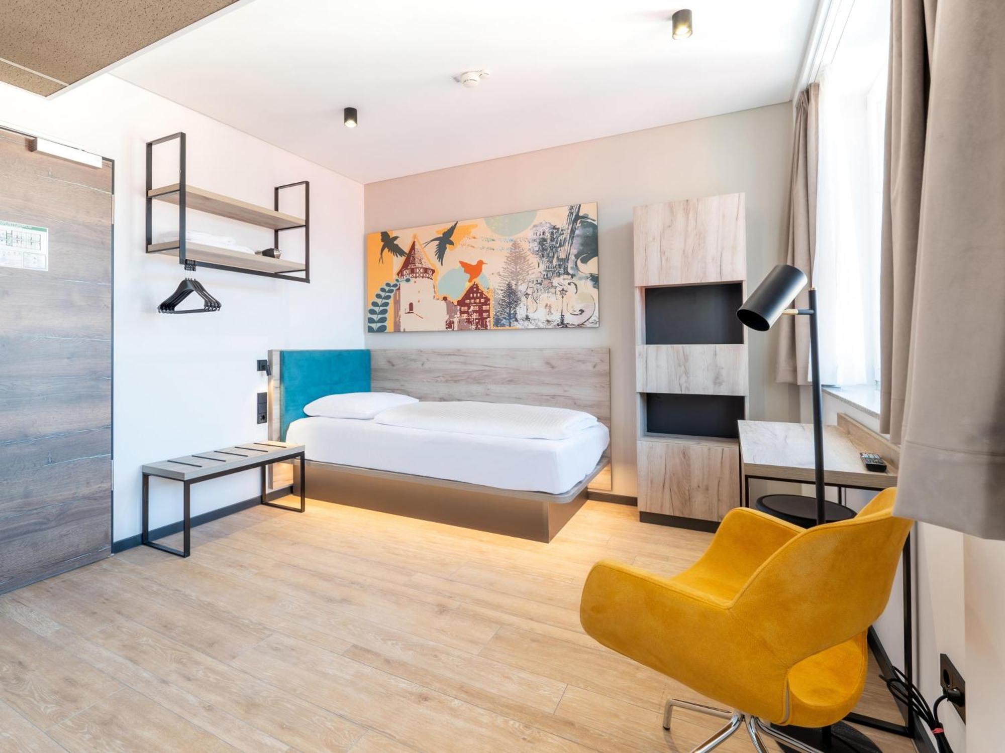 B&B Hotel Albstadt-Hbf Extérieur photo