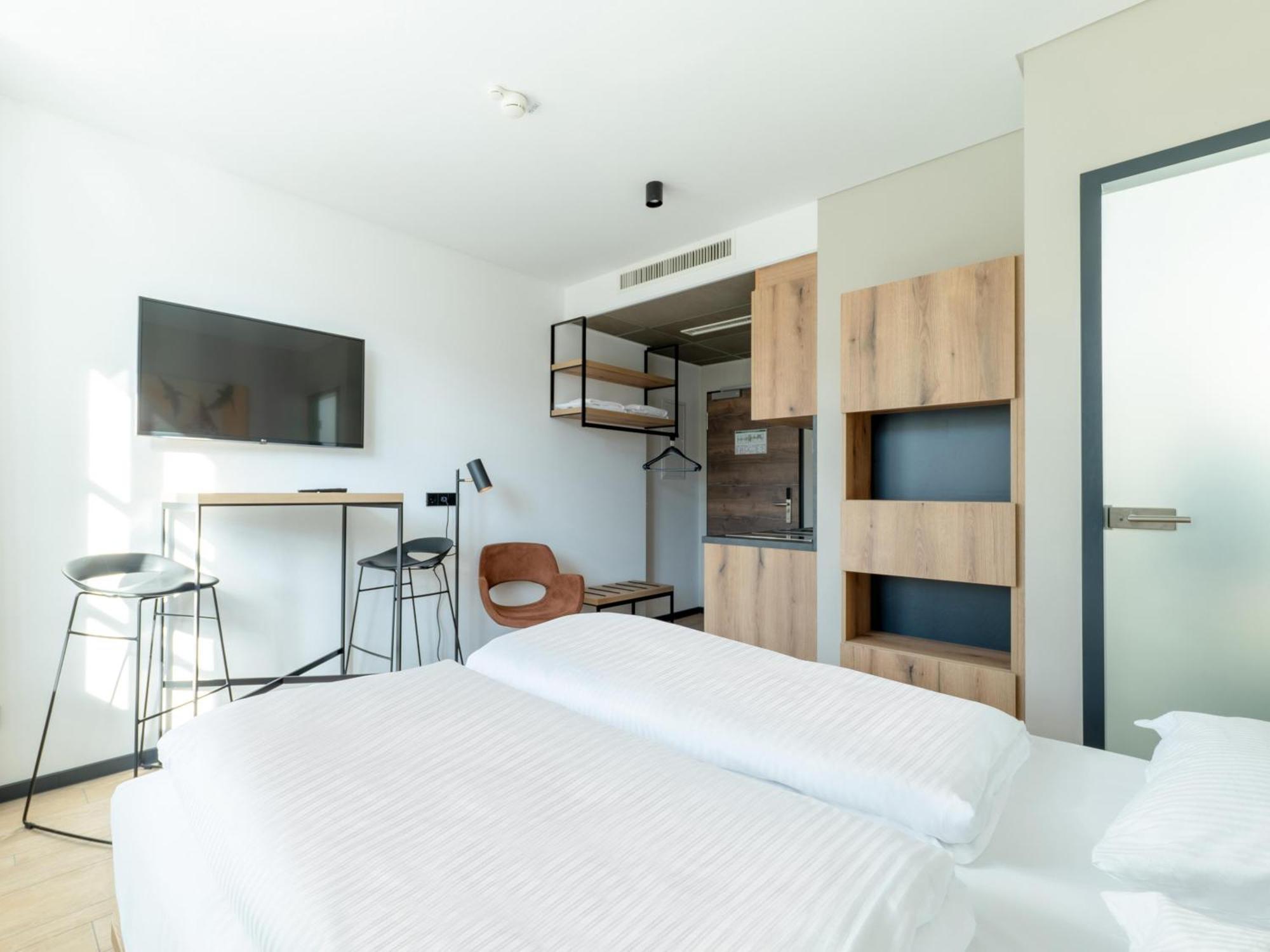 B&B Hotel Albstadt-Hbf Extérieur photo